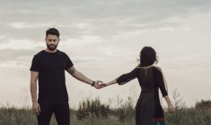 &Pi;ώ&sigmaf; &nu;&alpha; &pi;&rho;&omicron;&chi;&omega;&rho;ή&sigma;&epsilon;&iota;&sigmaf; &mu;&epsilon;&tau;ά &alpha;&pi;ό έ&nu;&alpha;&nu; &chi;&omega;&rho;&iota;&sigma;&mu;ό &beta;ή&mu;&alpha;-&beta;ή&mu;&alpha;