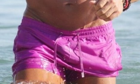 &Alpha;&upsilon;&tau;ό &tau;&omicron; &epsilon;&lambda;&lambda;&eta;&nu;&iota;&kappa;ό &kappa;&omicron;&rho;&mu;ί &mu;ά&gamma;&epsilon;&psi;&epsilon; &phi;έ&tau;&omicron;&sigmaf; &tau;&eta;&nu; &Mu;ύ&kappa;&omicron;&nu;&omicron;!