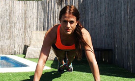 &Sigma;&upsilon;&nu;έ&nu;&tau;&epsilon;&upsilon;&xi;&eta;: H &Nu;&alpha;&tau;ά&sigma;&alpha; &Mu;&pi;&alpha;&rho;&omicron;ύ&tau;&alpha; &pi;&rho;&iota;&nu; &alpha;&pi;ό &tau;&omicron; 1&omicron; &tau;&eta;&sigmaf; &alpha;&gamma;ώ&nu;&alpha; &sigma;&tau;&eta; &kappa;&alpha;&tau;&eta;&gamma;&omicron;&rho;ί&alpha; Bikini &mu;&iota;&lambda;ά&epsilon;&iota; &sigma;&tau;&omicron; iFitnessbook.com