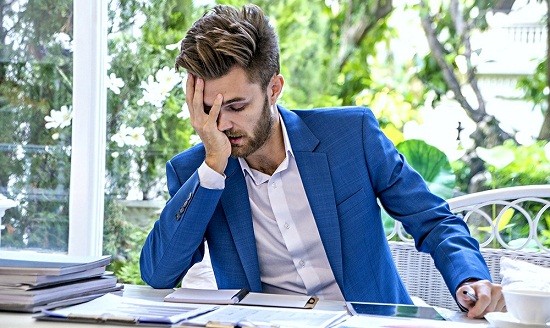 &Pi;ώ&sigmaf; &nu;&alpha; &gamma;&upsilon;&rho;ί&sigma;&epsilon;&iota;&sigmaf; &sigma;&tau;&eta; &delta;&omicron;&upsilon;&lambda;&epsilon;&iota;ά &mu;&epsilon;&tau;ά &tau;&iota;&sigmaf; &delta;&iota;&alpha;&kappa;&omicron;&pi;έ&sigmaf; &kappa;&alpha;&iota; &nu;&alpha; &tau;&eta;&nu; &pi;&alpha;&lambda;έ&psi;&epsilon;&iota;&sigmaf;