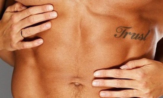 50 &gamma;&upsilon;&nu;&alpha;ί&kappa;&epsilon;&sigmaf; &alpha;&pi;&omicron;&kappa;&alpha;&lambda;ύ&pi;&tau;&omicron;&upsilon;&nu; &tau;&omicron;&upsilon;&sigmaf; &mu;&upsilon;&sigmaf; &pi;&omicron;&upsilon; &lambda;&alpha;&tau;&rho;&epsilon;ύ&omicron;&upsilon;&nu;