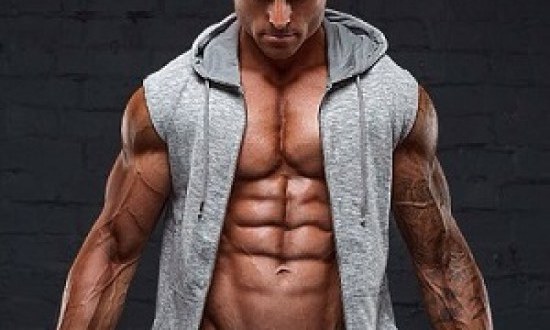 Ο Βρετανός πρωταθλητής στίβου που μεταμορφώθηκε σε κορυφαίο αθλητή του bodybuilding