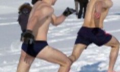 &Gamma;&upsilon;&mu;&nu;&alpha;&sigma;&tau;&iota;&kappa;ή &mu;&epsilon; &kappa;&rho;ύ&omicron;: 5 &kappa;&alpha;&nu;ό&nu;&epsilon;&sigmaf;