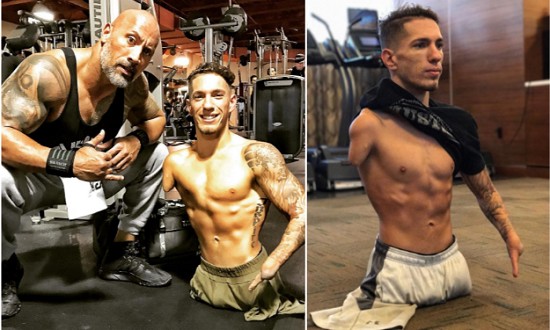 &Omicron; bodybuilder &chi;&omega;&rho;ί&sigmaf; ά&kappa;&rho;&alpha; &sigma;&upsilon;&gamma;&kappa;ί&nu;&eta;&sigma;&epsilon; &alpha;&kappa;ό&mu;&eta; &kappa;&alpha;&iota; &tau;&omicron;&nu; The Rock