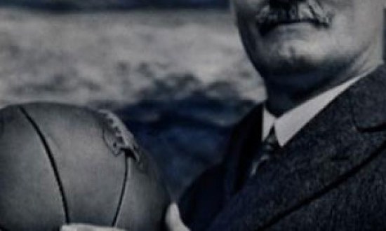 Δρ James Naismith: Ο εφευρέτης του μπάσκετ (φωτο + vid)