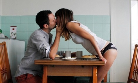 &Delta;&upsilon;&omicron; &kappa;&omicron;&rho;&upsilon;&phi;&alpha;ί&alpha; &alpha;&phi;&rho;&omicron;&delta;&iota;&sigma;&iota;&alpha;&kappa;ά &pi;&omicron;&upsilon; &laquo;&alpha;&pi;&omicron;&gamma;&epsilon;&iota;ώ&nu;&omicron;&upsilon;&nu;&raquo;