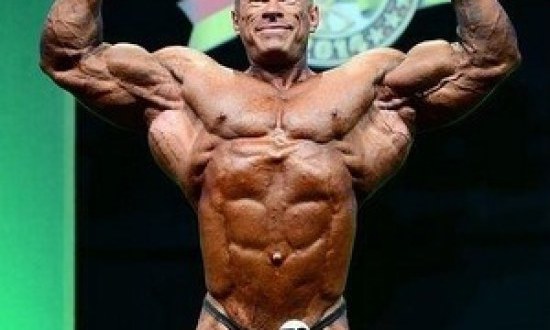 Το ifitnessbook σας μεταφέρει εικόνες από την νίκη του Dennis Wolf στο "Arnold Classic Europe 2014"