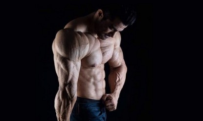 Οι δύο βασικοί κανόνες για να χτίσεις μύες στο γυμναστήριο σαν bodybuilder