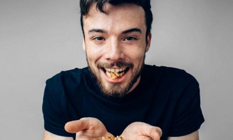 Ποιος ξηρός καρπός απογειώνει τη διάθεση των ανδρών;