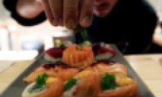 3 &alpha;&lambda;ή&theta;&epsilon;&iota;&epsilon;&sigmaf; &gamma;&iota;&alpha; &tau;&omicron; &sigma;&omicron;ύ&sigma;&iota; &pi;&omicron;&upsilon; &pi;&rho;έ&pi;&epsilon;&iota; &nu;&alpha; &gamma;&nu;&omega;&rho;ί&zeta;&epsilon;&iota;&sigmaf;