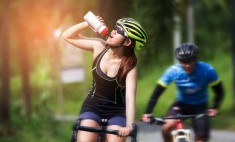 &Pi;&omicron;&delta;ή&lambda;&alpha;&tau;&omicron; &mu;&epsilon; &zeta;έ&sigma;&tau;&eta;; &Delta;&epsilon;ί&tau;&epsilon; &tau;&iota; &pi;&rho;έ&pi;&epsilon;&iota; &nu;&alpha; &gamma;&nu;&omega;&rho;ί&zeta;&epsilon;&tau;&epsilon;!