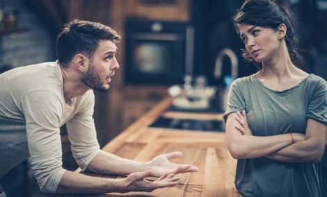 5 &sigma;&eta;&mu;ά&delta;&iota;&alpha; &pi;&omicron;&upsilon; &delta;&epsilon;ί&chi;&nu;&omicron;&upsilon;&nu; ό&tau;&iota; &tau;&omicron; &tau;&alpha;ί&rho;&iota; &sigma;&omicron;&upsilon; &mu;ά&lambda;&lambda;&omicron;&nu; &sigma;&epsilon; &alpha;&pi;&alpha;&tau;ά&epsilon;&iota;