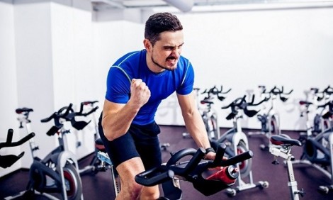 Πώς θα εξαφανίσετε το «σωσίβιο» κάνοντας ποδήλατο!