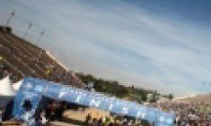 &Mu;&alpha;&rho;&alpha;&theta;ώ&nu;&iota;&omicron;&sigmaf; &Alpha;&theta;ή&nu;&alpha;&sigmaf; ...&rdquo;&Eta; &Nu;έ&alpha; &epsilon;&pi;&omicron;&chi;ή&rdquo;