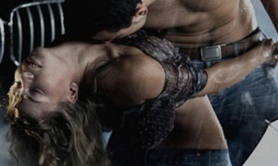 Οι ατάκες που «ανάβουν τα αίματα» στο κρεβάτι