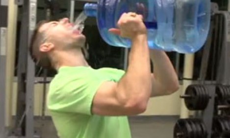 Gym Fun: T&alpha; &sigma;&tau;&epsilon;&rho;&epsilon;ό&tau;&upsilon;&pi;&alpha; &tau;&omicron;&upsilon; &gamma;&upsilon;&mu;&nu;&alpha;&sigma;&tau;&eta;&rho;&iota;&omicron;&upsilon; [VIDEO]