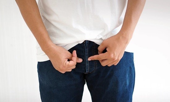 Ά&nu;&delta;&rho;&alpha;&sigmaf; έ&mu;&epsilon;&iota;&nu;&epsilon; &mu;&epsilon; &sigma;&tau;ύ&sigma;&eta; &gamma;&iota;&alpha; 30 ώ&rho;&epsilon;&sigmaf; &alpha;&pi;ό &iota;&alpha;&tau;&rho;&iota;&kappa;ό &lambda;ά&theta;&omicron;&sigmaf; &ndash; &Eta; &alpha;&pi;&omicron;&zeta;&eta;&mu;ί&omega;&sigma;&eta; &pi;&omicron;&upsilon; &theta;&alpha; &lambda;ά&beta;&epsilon;&iota;