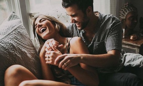 Έ&nu;&alpha; &beta;&alpha;&sigma;&iota;&kappa;ό &sigma;&eta;&mu;ά&delta;&iota; &pi;&omicron;&upsilon; &delta;&epsilon;ί&chi;&nu;&epsilon;&iota; &alpha;&nu; &eta; &sigma;&chi;έ&sigma;&eta; &sigma;&omicron;&upsilon; &epsilon;ί&nu;&alpha;&iota; &upsilon;&gamma;&iota;ή&sigmaf;