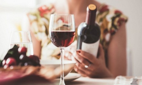 &Lambda;ί&mu;&pi;&iota;&nu;&tau;&omicron;: &Tau;&omicron; &pi;&omicron;&tau;ό &pi;&omicron;&upsilon; &mu;&pi;&omicron;&rho;&epsilon;ί &nu;&alpha; &beta;&omicron;&eta;&theta;ή&sigma;&epsilon;&iota; &ndash; &Tau;&iota; &nu;&alpha; &pi;&rho;&omicron;&sigma;έ&xi;&epsilon;&tau;&epsilon;!