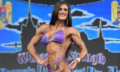 &Sigma;&tau;&eta;&nu; 9&eta; &theta;έ&sigma;&eta; &eta; &Epsilon;&lambda;έ&nu;&eta; &Zeta;&alpha;&beta;&iota;&tau;&sigma;ά&nu;&omicron;&upsilon; &sigma;&tau;&omicron; IFBB Professional League Pro &sigma;&tau;&eta; &Rho;&omicron;&upsilon;&mu;&alpha;&nu;ί&alpha;