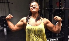 &Eta; &gamma;&upsilon;&nu;&alpha;ί&kappa;&alpha; bodybuilder &pi;&omicron;&upsilon; &sigma;ί&gamma;&omicron;&upsilon;&rho;&alpha; &delta;&epsilon;&nu; &theta;&alpha; &theta;έ&lambda;&alpha;&tau;&epsilon; &nu;&alpha; &tau;&alpha; &beta;ά&lambda;&epsilon;&tau;&epsilon; &mu;&alpha;&zeta;ί &tau;&eta;&sigmaf;!