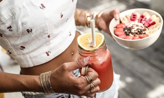 4 &tau;&rho;ό&pi;&omicron;&iota; &gamma;&iota;&alpha; &nu;&alpha; &kappa;ά&nu;&epsilon;&iota;&sigmaf; &alpha;&pi;&omicron;&tau;&omicron;&xi;ί&nu;&omega;&sigma;&eta; &sigma;&tau;&omicron; &sigma;ώ&mu;&alpha; &sigma;&omicron;&upsilon; &sigma;&epsilon; &mu;ί&alpha; &mu;έ&rho;&alpha;