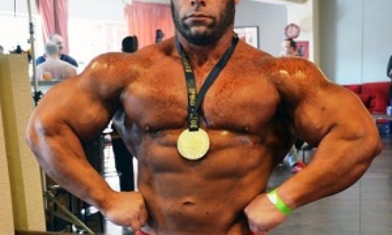 Ο Δημήτρης Μουντζούρης νικητής του 2ου Διασυλλογικού Αγώνα «ΑΚΡΟΠΟΛΗ 2016»