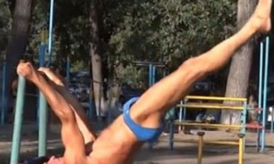 Σούπερ παππούς:Στα 73 του βάζει κάτω εικοσάρηδες