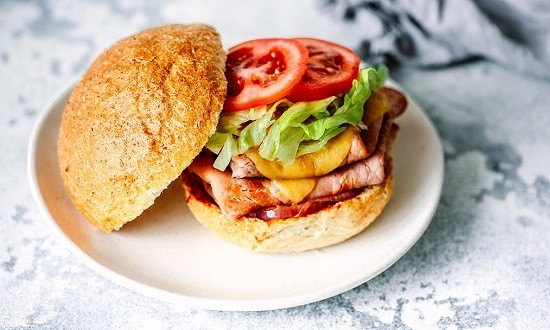 &Eta; &lambda;ί&sigma;&tau;&alpha; &mu;&epsilon; &tau;&iota;&sigmaf; &tau;&rho;&omicron;&phi;έ&sigmaf; &pi;&omicron;&upsilon; &delta;&epsilon;&nu; &tau;&rho;ώ&nu;&epsilon; &omicron;ύ&tau;&epsilon; &omicron;&iota; &kappa;&alpha;&rho;&delta;&iota;&omicron;&lambda;ό&gamma;&omicron;&iota;!