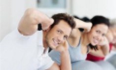 4 &pi;&rho;ά&gamma;&mu;&alpha;&tau;&alpha; &pi;&omicron;&upsilon; &laquo;&kappa;&epsilon;&rho;&delta;ί&zeta;&epsilon;&iota;&raquo; &tau;&omicron; &mu;&upsilon;&alpha;&lambda;ό &mu;&epsilon; &tau;&eta; &gamma;&upsilon;&mu;&nu;&alpha;&sigma;&tau;&iota;&kappa;ή