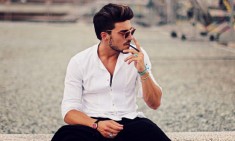 &Tau;&iota; &pi;&rho;&omicron;&kappa;&alpha;&lambda;&epsilon;ί &sigma;&tau;&omicron; &sigma;ώ&mu;&alpha; &sigma;&omicron;&upsilon; έ&nu;&alpha; &tau;&sigma;&iota;&gamma;ά&rho;&omicron; &kappa;ά&theta;&epsilon; &mu;έ&rho;&alpha;