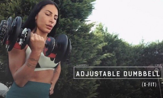 Adjustable Dumbbell workout &alpha;&pi;ό &tau;&eta;&nu; &Pi;&omega;&lambda;ί&nu;&alpha; &Tau;&rho;&iota;&gamma;&omega;&nu;ί&delta;&omicron;&upsilon; By X-TREME Stores (vid)