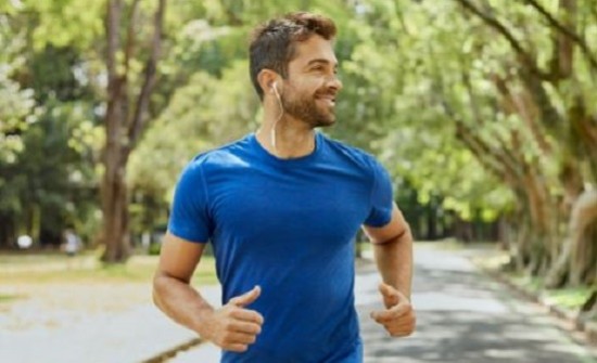 &Pi;ό&sigma;&epsilon;&sigmaf; &eta;&mu;έ&rho;&epsilon;&sigmaf; &tau;&eta;&nu; &epsilon;&beta;&delta;&omicron;&mu;ά&delta;&alpha; &pi;&rho;έ&pi;&epsilon;&iota; &nu;&alpha; &pi;&eta;&gamma;&alpha;ί&nu;&epsilon;&iota;&sigmaf; &gamma;&iota;&alpha; &tau;&rho;έ&xi;&iota;&mu;&omicron;