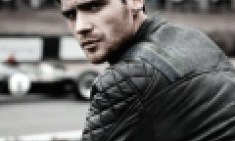 &Delta;&epsilon;&rho;&mu;ά&tau;&iota;&nu;&omicron; &mu;&pi;&omicron;&upsilon;&phi;ά&nu;