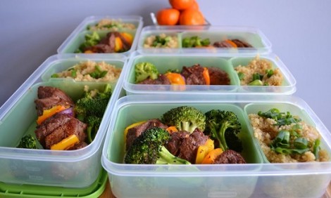 Πόσα γεύματα είναι καλύτερα να τρώμε;