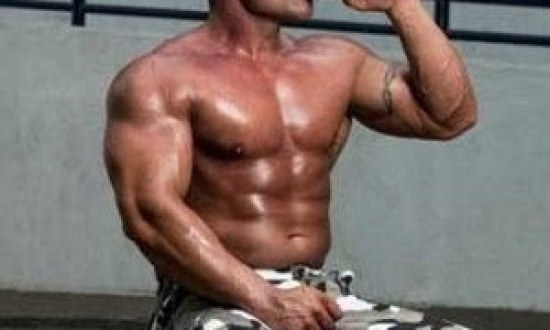 Όσο μεγαλώνει ο εγκέφαλος τόσο μειώνεται η μυϊκή δύναμη