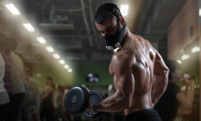 &Epsilon;&sigma;ύ &xi;έ&rho;&epsilon;&iota;&sigmaf; &gamma;&iota;&alpha;&tau;ί &kappa;ά&pi;&omicron;&iota;&omicron;&iota; &phi;&omicron;&rho;&omicron;ύ&nu; &alpha;&upsilon;&tau;ή &tau;&eta; &mu;ά&sigma;&kappa;&alpha; ό&tau;&alpha;&nu; &pi;&rho;&omicron;&pi;&omicron;&nu;&omicron;ύ&nu;&tau;&alpha;&iota;;