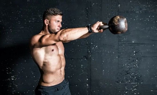 5 &kappa;&lambda;&alpha;&sigma;&iota;&kappa;έ&sigmaf; &alpha;&sigma;&kappa;ή&sigma;&epsilon;&iota;&sigmaf; &mu;&epsilon; kettlebell &gamma;&iota;&alpha; &tau;&omicron; &sigma;&pi;ί&tau;&iota;