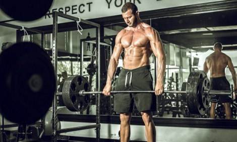 Squats: &Omicron;&iota; &mu;ύ&theta;&omicron;&iota; &kappa;&alpha;&iota; &tau;&alpha; &alpha;&lambda;&eta;&theta;&iota;&nu;ά &omicron;&phi;έ&lambda;&eta; &mu;&iota;&alpha;&sigmaf; &kappa;&lambda;&alpha;&sigma;&iota;&kappa;ή&sigmaf; ά&sigma;&kappa;&eta;&sigma;&eta;&sigmaf;