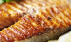 &Tau;&alpha; &epsilon;&nu;&nu;&iota;ά &tau;&rho;ό&phi;&iota;&mu;&alpha; &pi;&omicron;&upsilon; &beta;ά&zeta;&omicron;&upsilon;&nu; &laquo;&phi;&omega;&tau;&iota;ά&raquo; &sigma;&tau;&omicron; &mu;&epsilon;&tau;&alpha;&beta;&omicron;&lambda;&iota;&sigma;&mu;ό