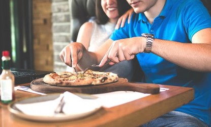 &Pi;ό&sigma;&omicron; &sigma;&upsilon;&chi;&nu;ά &epsilon;&pi;&iota;&tau;&rho;έ&pi;&epsilon;&tau;&alpha;&iota; &nu;&alpha; &laquo;&kappa;&lambda;έ&beta;&epsilon;&iota;&sigmaf;&raquo; &gamma;&epsilon;ύ&mu;&alpha; &alpha;&nu; &kappa;ά&nu;&epsilon;&iota;&sigmaf; &delta;&iota;&alpha;&tau;&rho;&omicron;&phi;ή