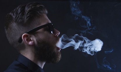 &Tau;&rho;&epsilon;&iota;&sigmaf; &tau;&rho;&omicron;&phi;έ&sigmaf; &pi;&omicron;&upsilon; &laquo;&delta;&iota;ώ&chi;&nu;&omicron;&upsilon;&nu;&raquo; &tau;&eta; &nu;&iota;&kappa;&omicron;&tau;ί&nu;&eta; &alpha;&pi;ό &tau;&omicron;&nu; &omicron;&rho;&gamma;&alpha;&nu;&iota;&sigma;&mu;ό