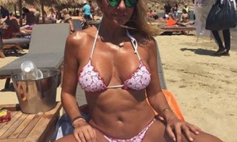 &Eta; &Chi;&rho;&iota;&sigma;&tau;ί&nu;&alpha; &Pi;&alpha;&pi;&pi;ά &sigma;&tau;&omicron; &gamma;&upsilon;&mu;&nu;&alpha;&sigma;&tau;ή&rho;&iota;&omicron; &mu;&epsilon; &kappa;&omicron;&nu;&tau;ό &kappa;&omicron;&lambda;ά&nu;