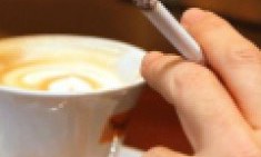 &Kappa;ά&pi;&nu;&iota;&sigma;&mu;&alpha; : &Mu;&eta;&nu; &alpha;&nu;ά&beta;&epsilon;&iota;&sigmaf; &tau;&sigma;&iota;&gamma;ά&rho;&omicron; ... &tau;&omicron; &pi;&rho;&omega;ί !!!