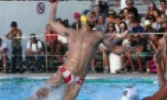 &Epsilon;&tau;&sigma;&iota; &laquo;&pi;έ&tau;&alpha;&xi;&epsilon;&raquo; έ&xi;&omega; &alpha;&pi;ό &tau;&omicron; &nu;&epsilon;&rho;ό &omicron; &Mu;&upsilon;&lambda;&omega;&nu;ά&kappa;&eta;&sigmaf;! (photos)