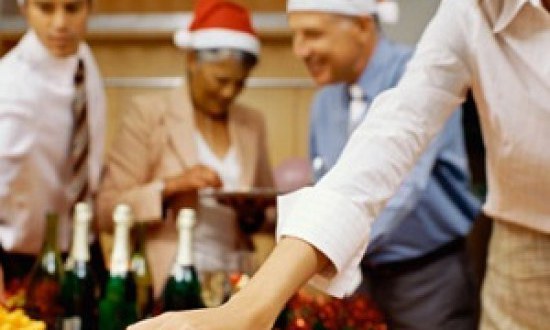 Kά&nu;&epsilon; &alpha;&pi;&omicron;&tau;&omicron;&xi;ί&nu;&omega;&sigma;&eta; &mu;&epsilon;&tau;ά &tau;&iota;&sigmaf; &gamma;&iota;&omicron;&rho;&tau;έ&sigmaf;