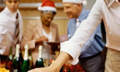 Kά&nu;&epsilon; &alpha;&pi;&omicron;&tau;&omicron;&xi;ί&nu;&omega;&sigma;&eta; &mu;&epsilon;&tau;ά &tau;&iota;&sigmaf; &gamma;&iota;&omicron;&rho;&tau;έ&sigmaf;