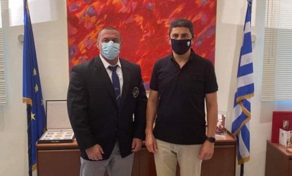 &Sigma;&upsilon;&nu;ά&nu;&tau;&eta;&sigma;&eta; &tau;&omicron;&upsilon; &Tau;ά&sigma;&omicron;&upsilon; &Kappa;&omicron;&lambda;&iota;&gamma;&kappa;&iota;ώ&nu;&eta; &mu;&epsilon; &tau;&omicron;&nu; &Lambda;&epsilon;&upsilon;&tau;έ&rho;&eta; &Alpha;&upsilon;&gamma;&epsilon;&nu;ά&kappa;&eta; &gamma;&iota;&alpha; &tau;&omicron; ά&theta;&lambda;&eta;&mu;&alpha; &tau;&omicron;&upsilon; bodybuilding