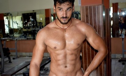 Super Six Pack: &Tau;&omicron; workout &gamma;&iota;&alpha; &tau;έ&lambda;&epsilon;&iota;&omicron;&upsilon;&sigmaf; &kappa;&omicron;&iota;&lambda;&iota;&alpha;&kappa;&omicron;ύ&sigmaf;