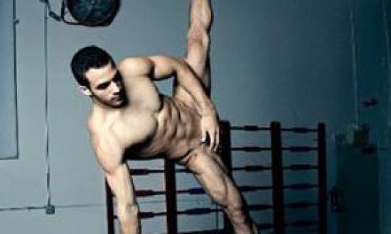 O&iota; &Alpha;&mu;&epsilon;&rho;&iota;&nu;ά&kappa;&omicron;&iota; &alpha;&theta;&lambda;&eta;&tau;έ&sigmaf; &mu;&epsilon; &tau;&alpha; &pi;&iota;&omicron; &pi;&omicron;&theta;&eta;&tau;ά &kappa;&omicron;&rho;&mu;&iota;ά &sigma;&tau;&omicron; ESPN magazine (&phi;&omega;&tau;ό/video)